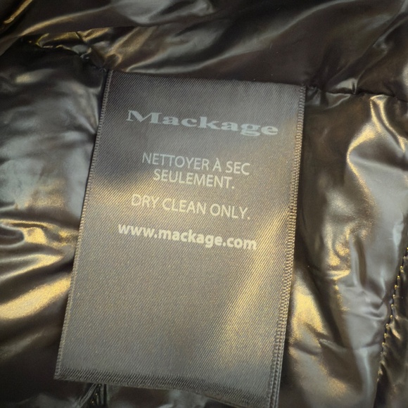 Mackage Metallic Gold Down Puffer Vest Lightweight Luxury Outerwear Small - Picture 9 of 13